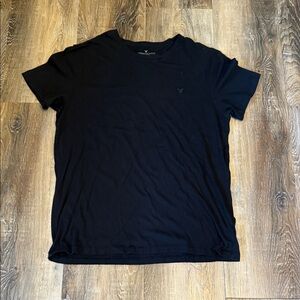 American Eagle Outfitters Black Short Sleeve Tee